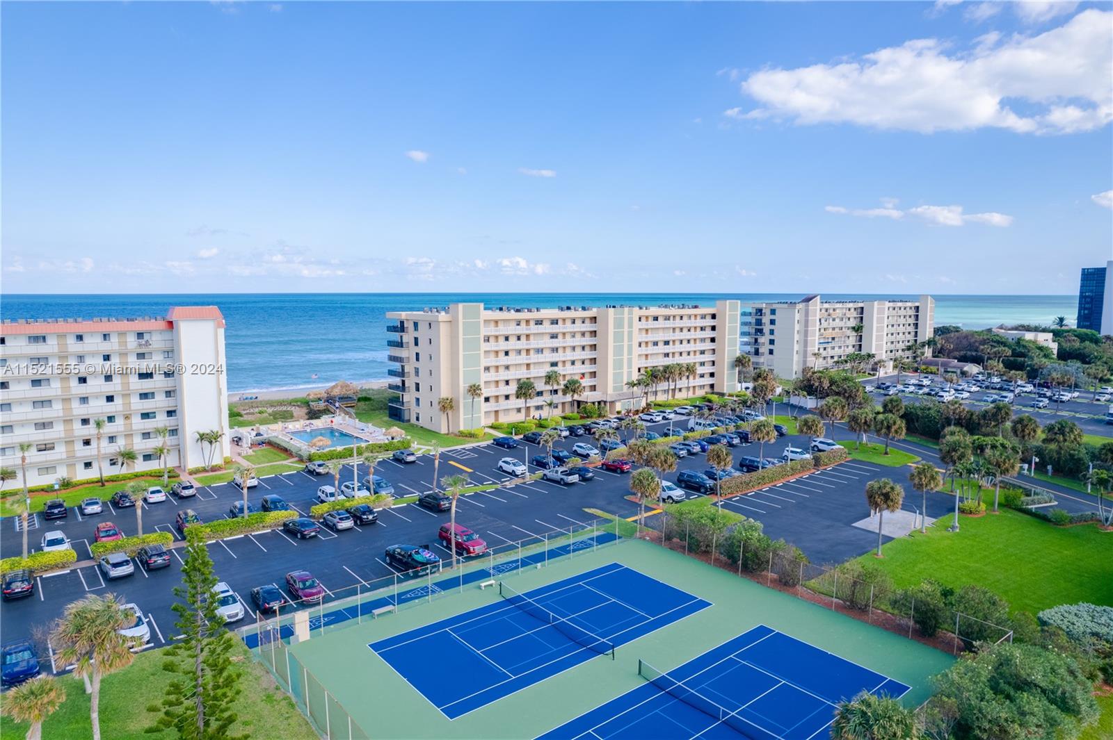 10152 S Ocean Dr 213b Property Photo 4