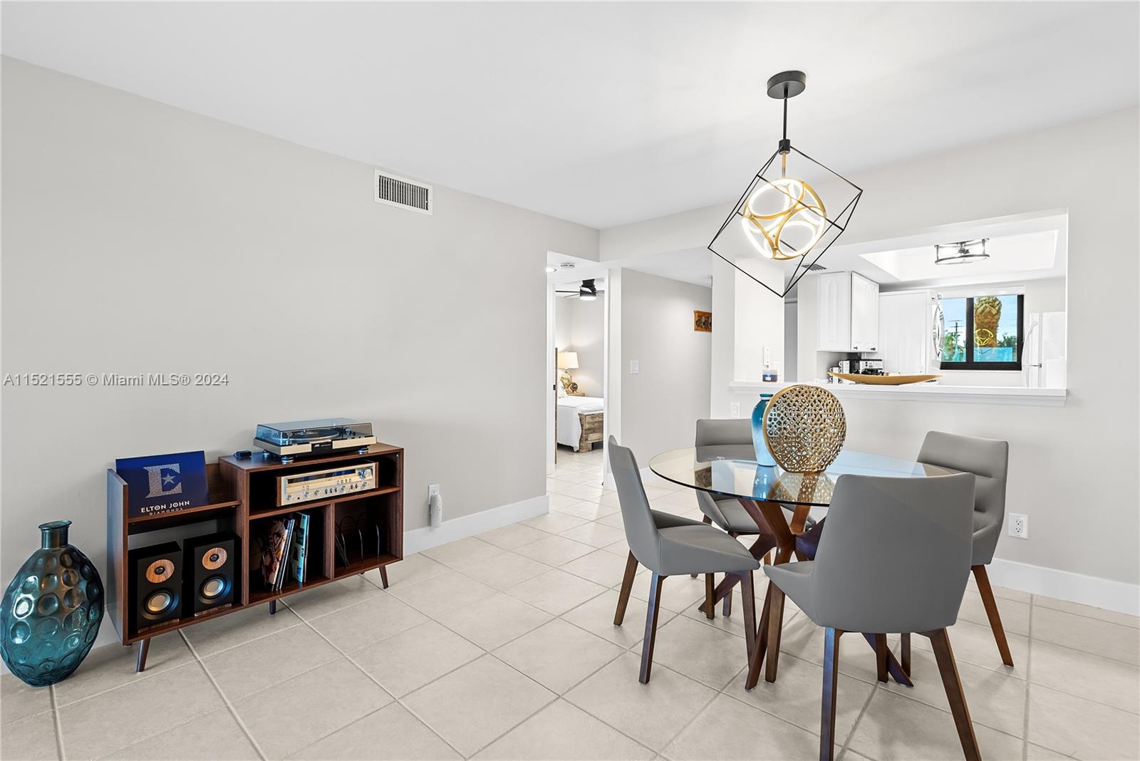 10152 S Ocean Dr 213b Property Photo 17