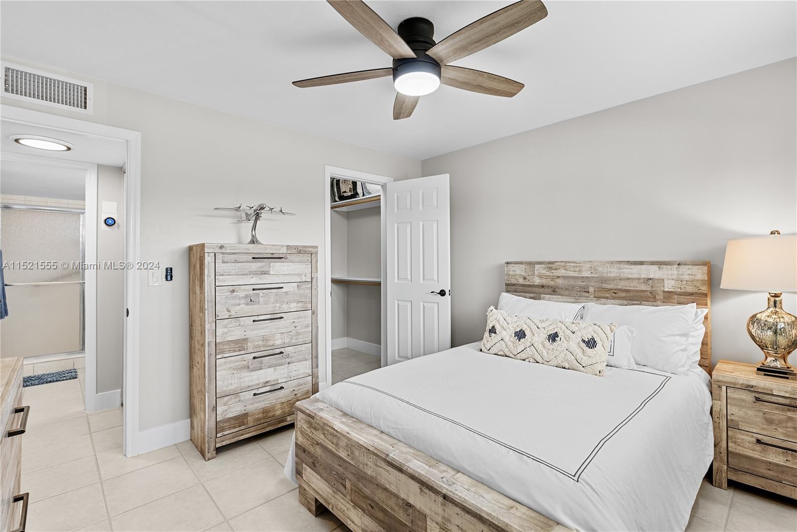 10152 S Ocean Dr 213b Property Photo 31