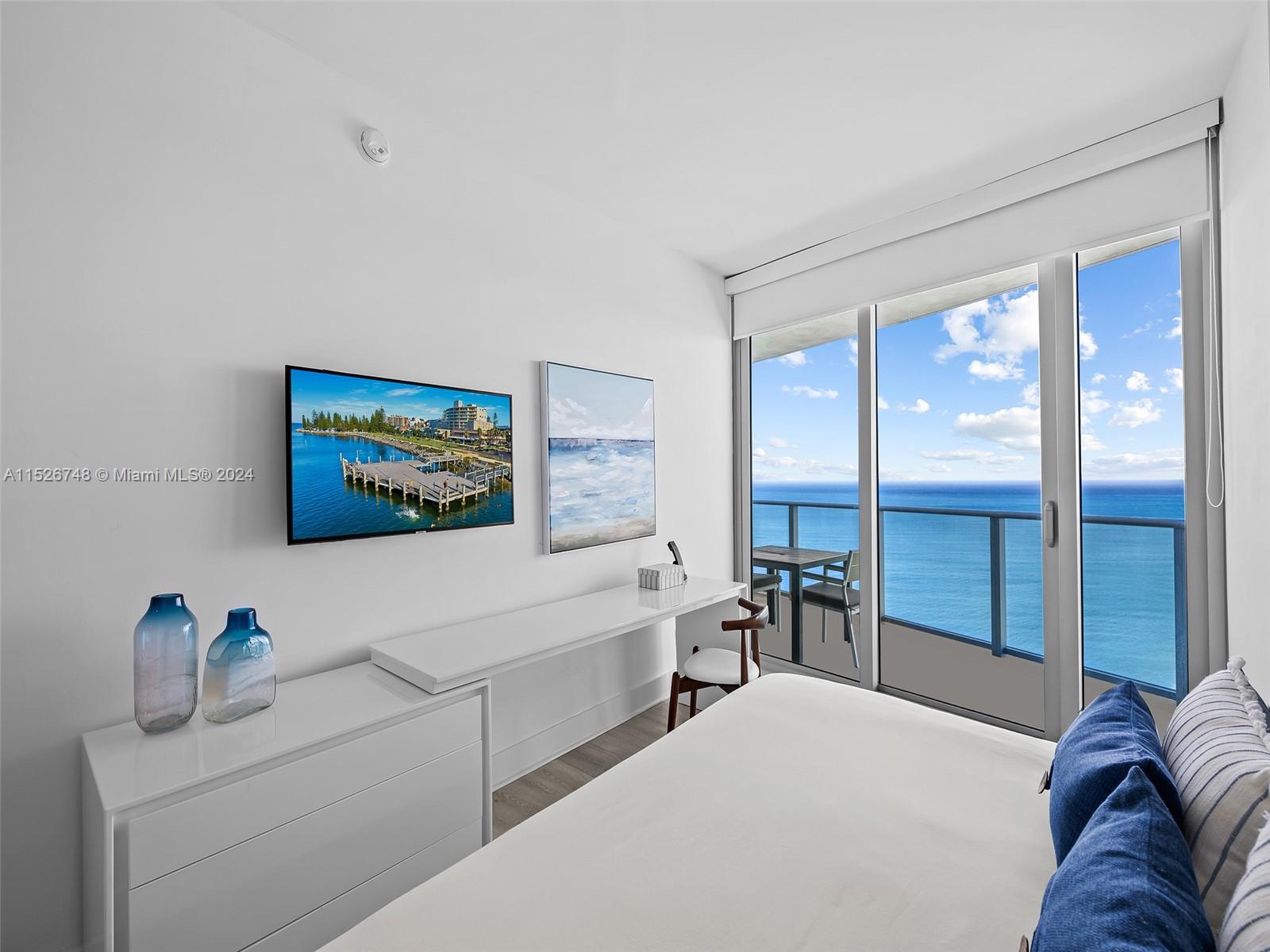 4111 S Ocean Dr 3202 Property Photo 12