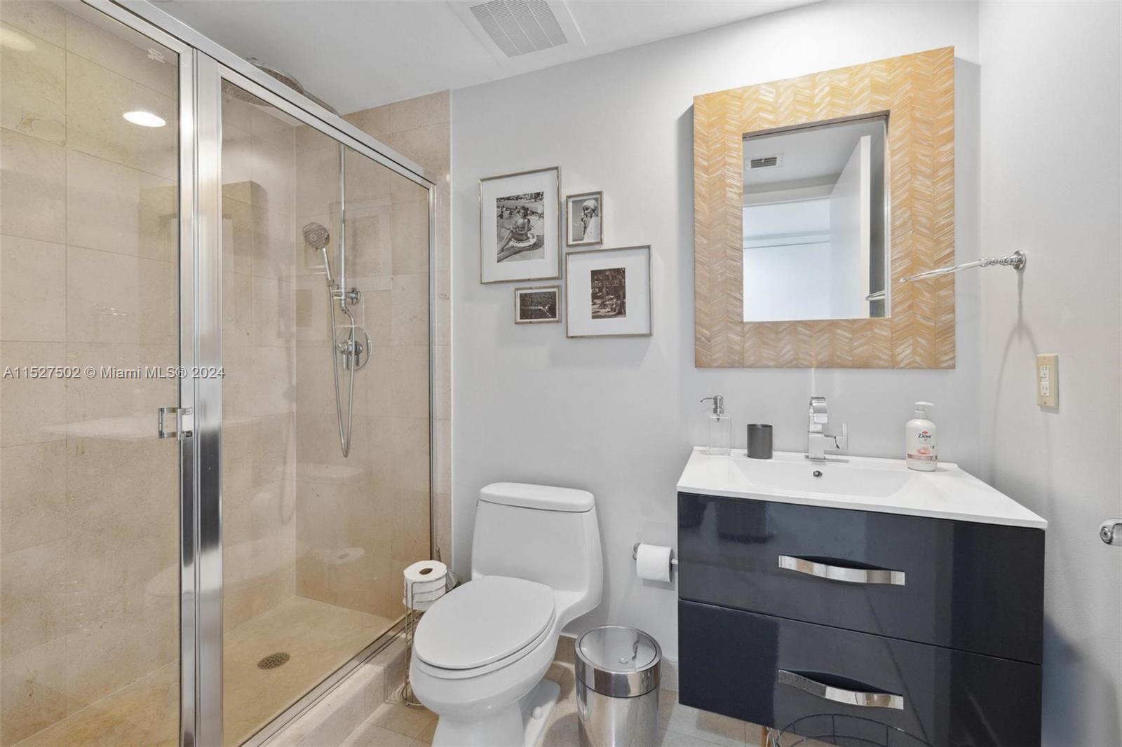 1830 S Ocean Dr Property Photo 2