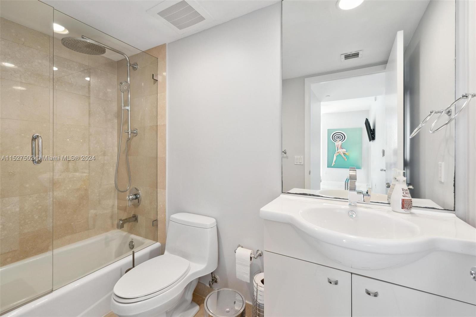 1830 S Ocean Dr Property Photo 22