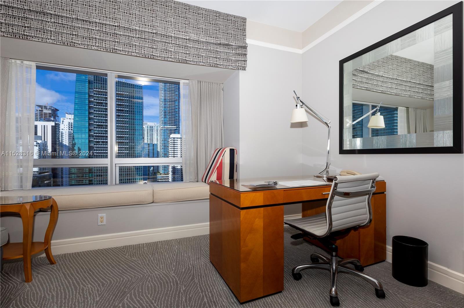 1435 Brickell Ave Property Photo 13