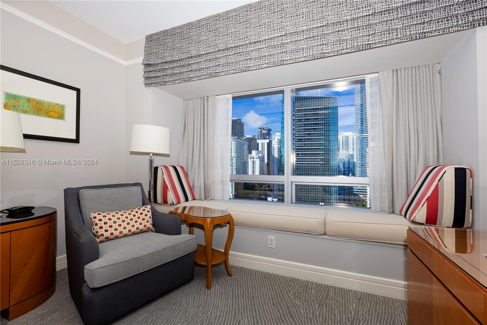 1435 Brickell Ave Property Photo 14