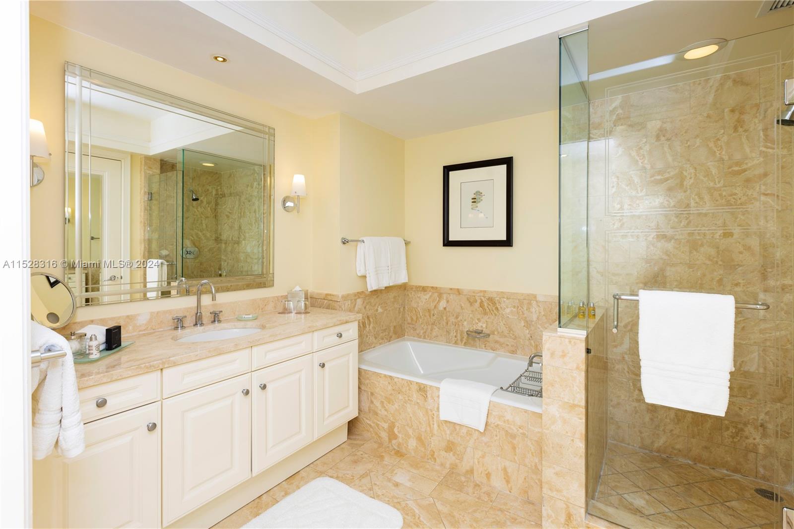 1435 Brickell Ave Property Photo 16