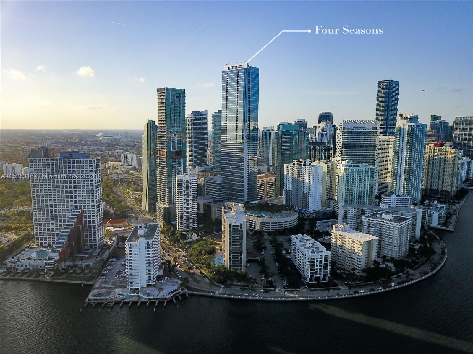 1435 Brickell Ave Property Photo 27