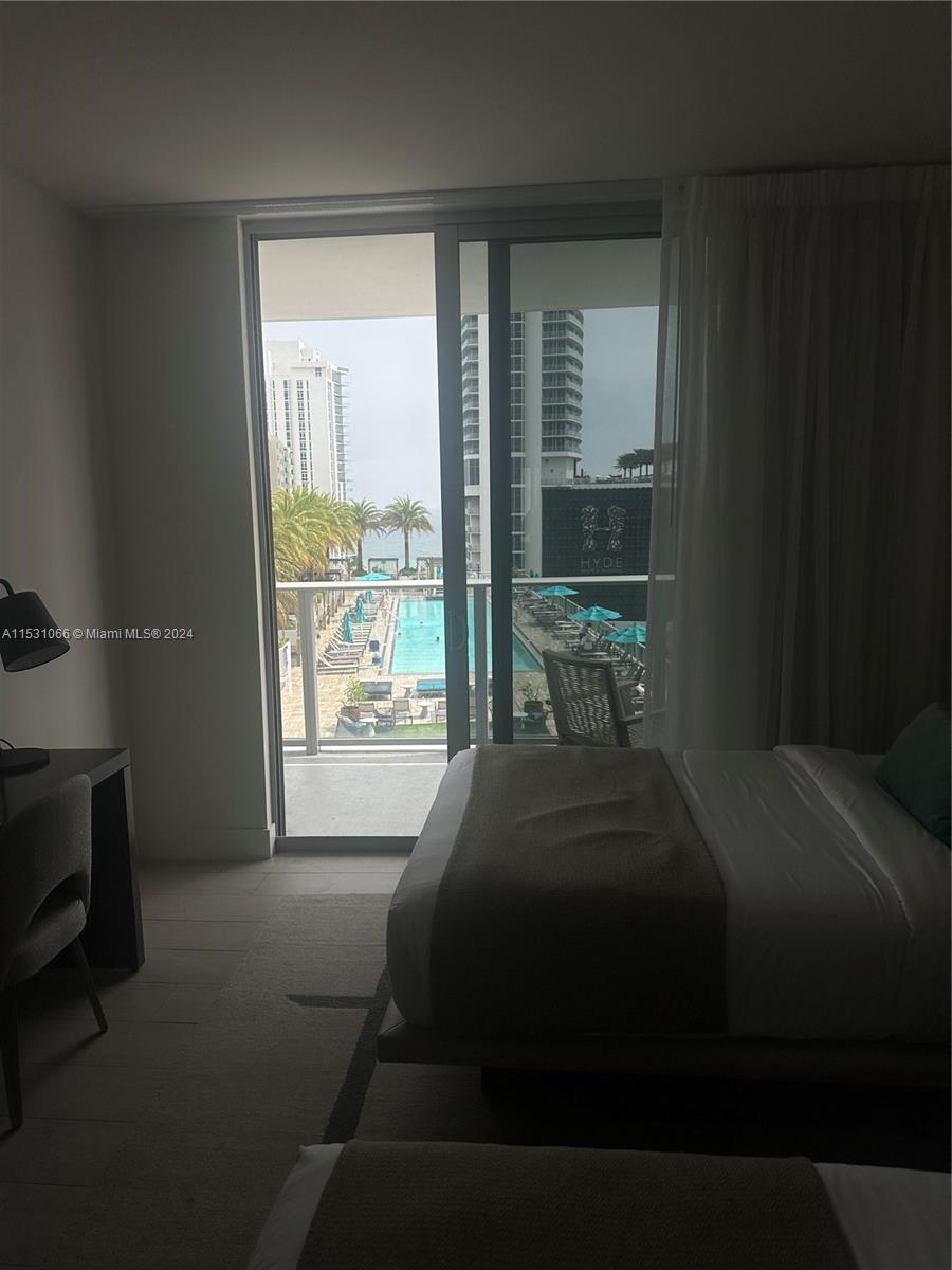 4010 S Ocean Dr R707 Property Photo 11