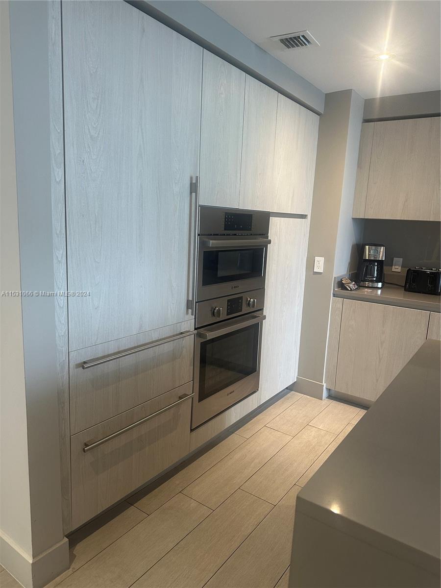 4010 S Ocean Dr R707 Property Photo 22