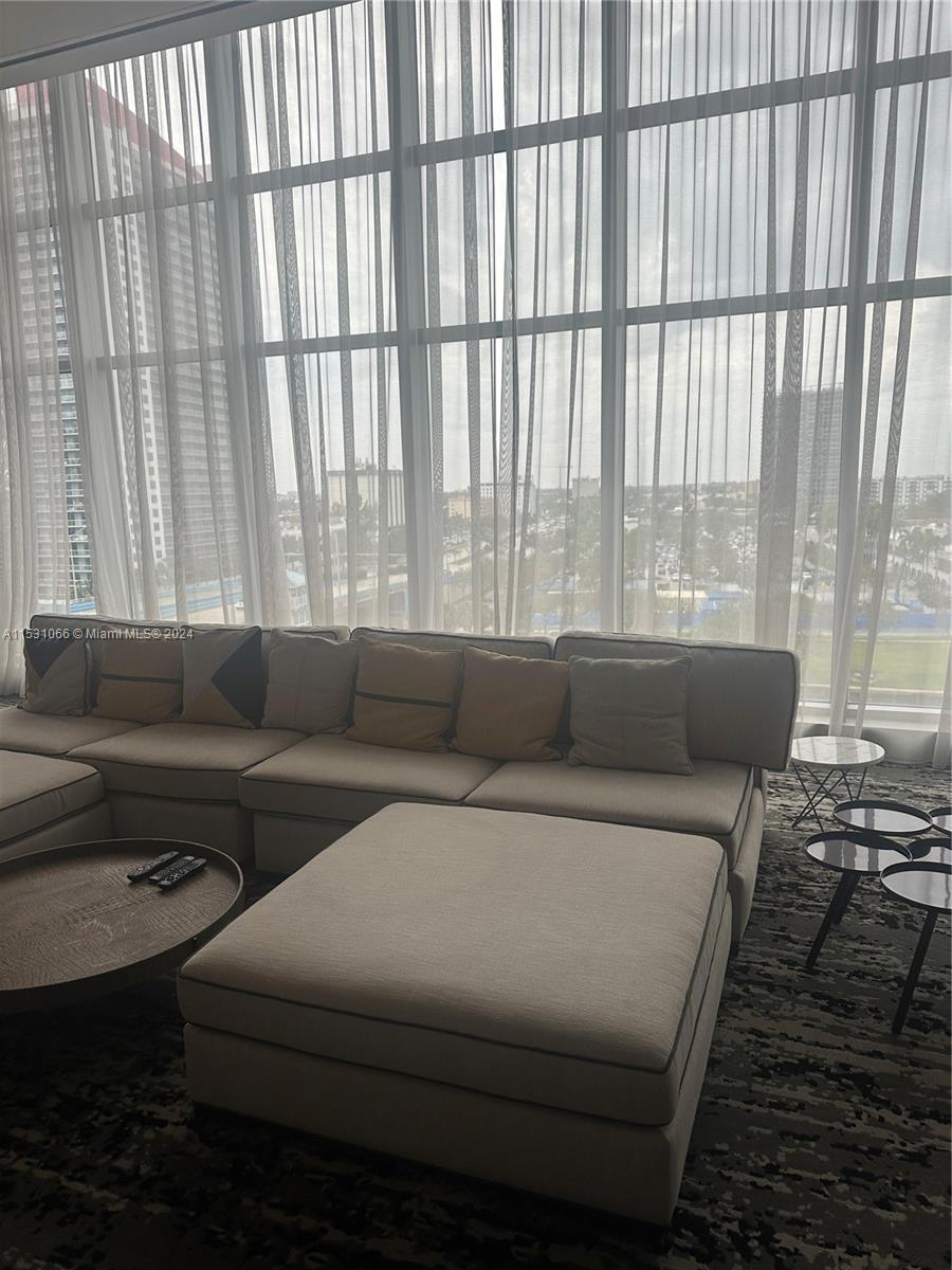 4010 S Ocean Dr R707 Property Photo 63