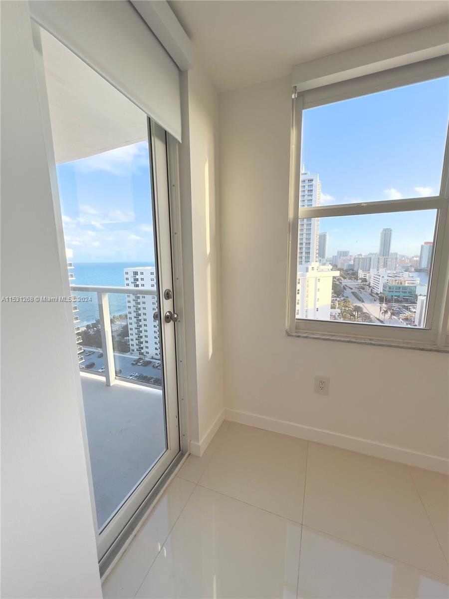 2751 S Ocean Dr N7ph Property Photo 36