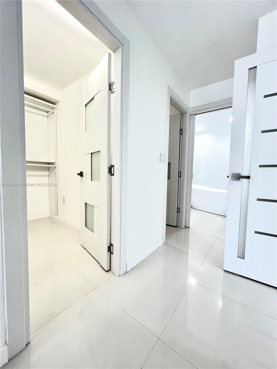 2751 S Ocean Dr N7ph Property Photo 40