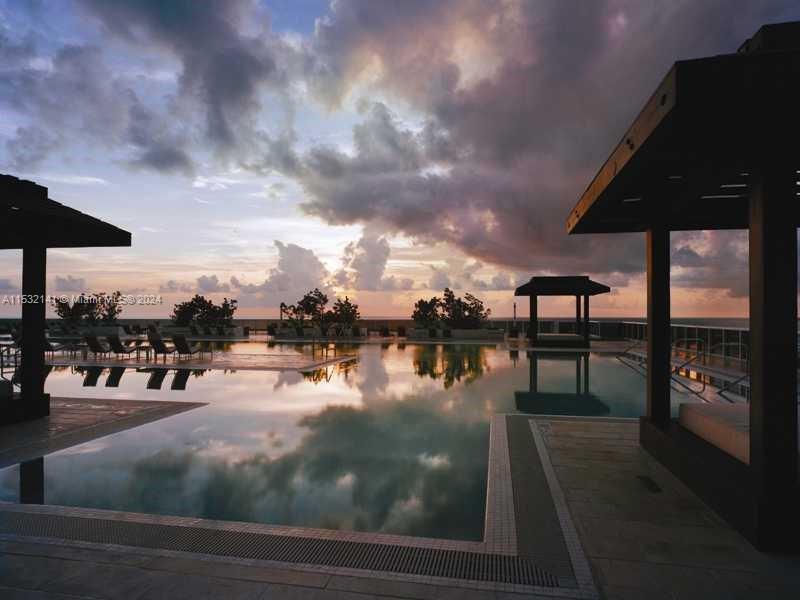 1830 S Ocean Dr Property Photo 36