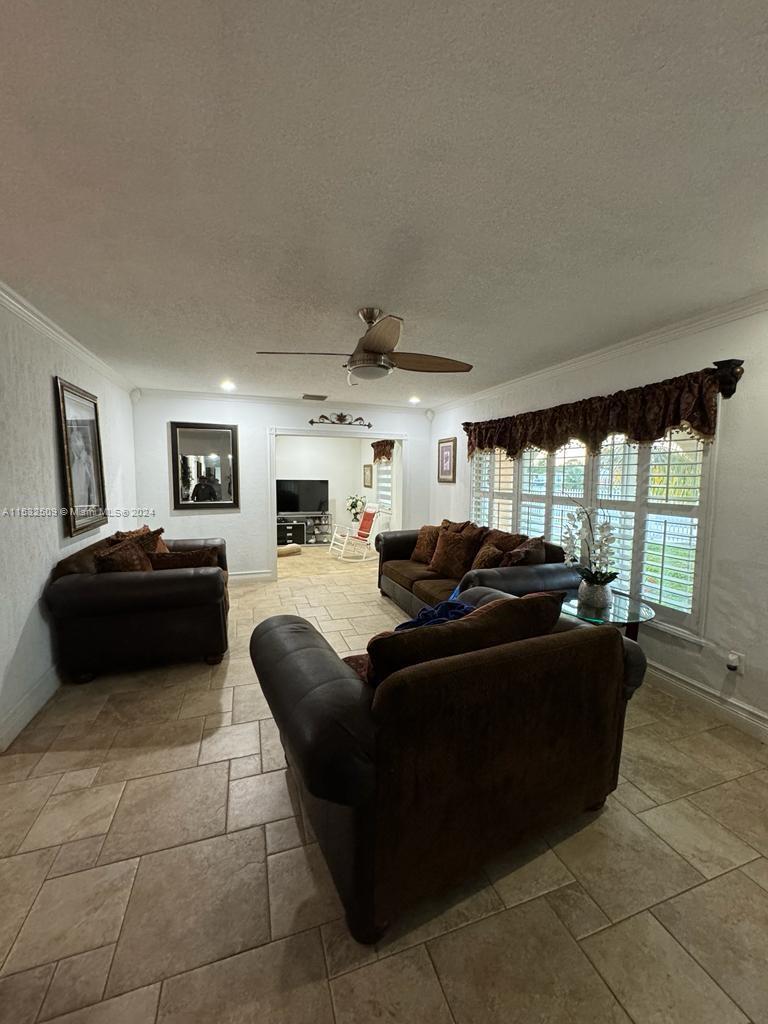 4250 Nw 178th Dr Property Photo 11