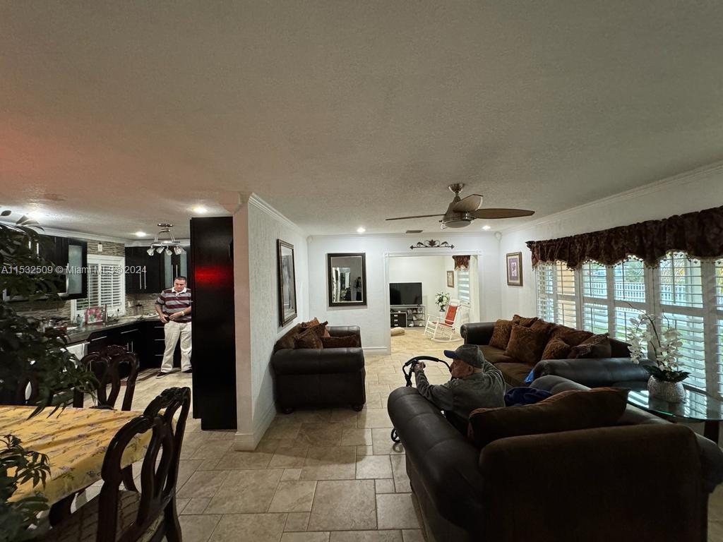 4250 Nw 178th Dr Property Photo 12