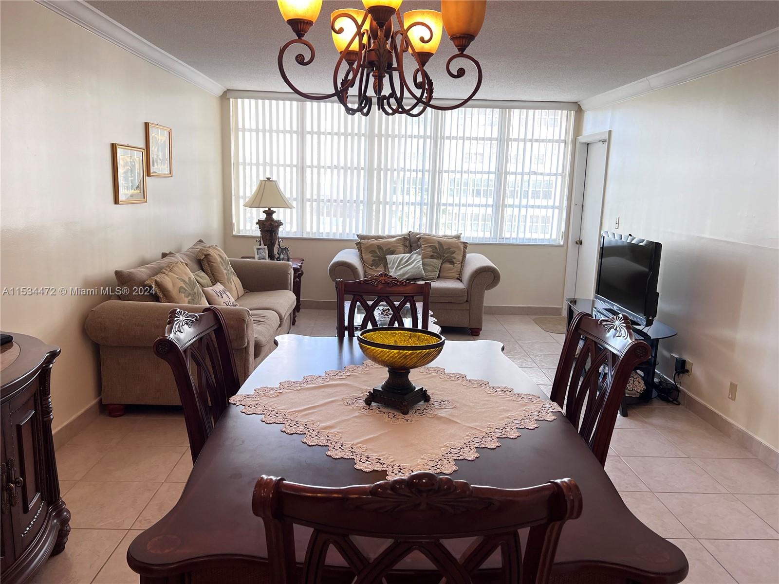 1825 S Ocean Dr 306 Property Photo 5