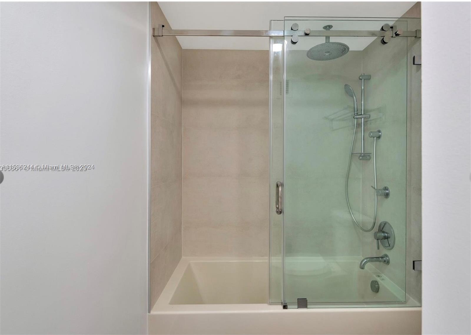 4001 S Ocean Dr 9f Property Photo 18