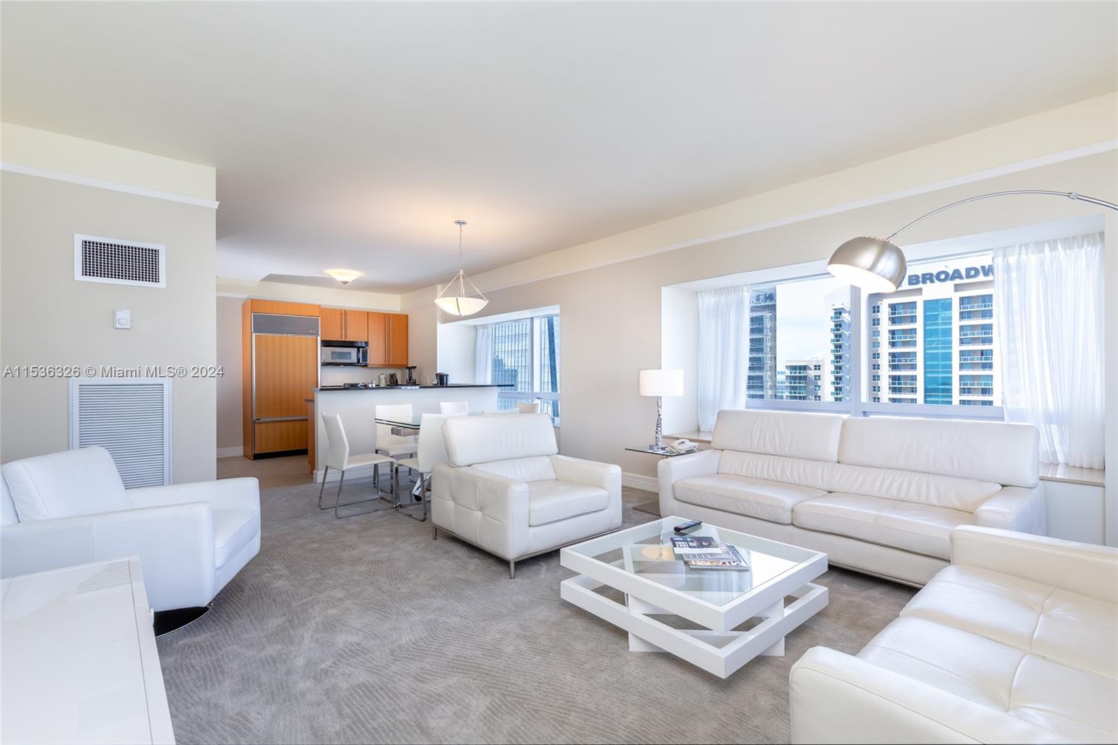 1435 Brickell Ave 3112 Property Photo 2
