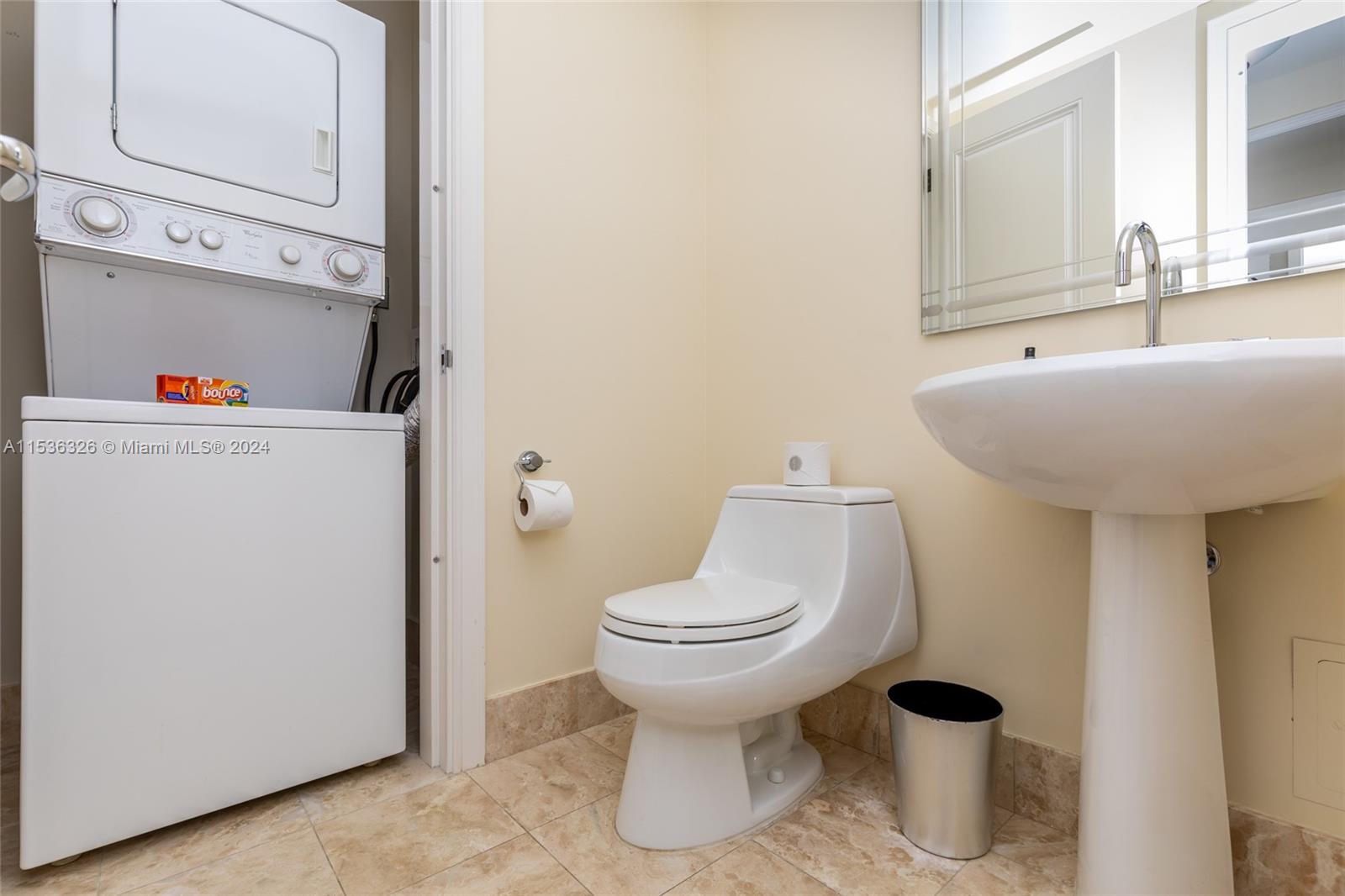 1435 Brickell Ave 3112 Property Photo 9