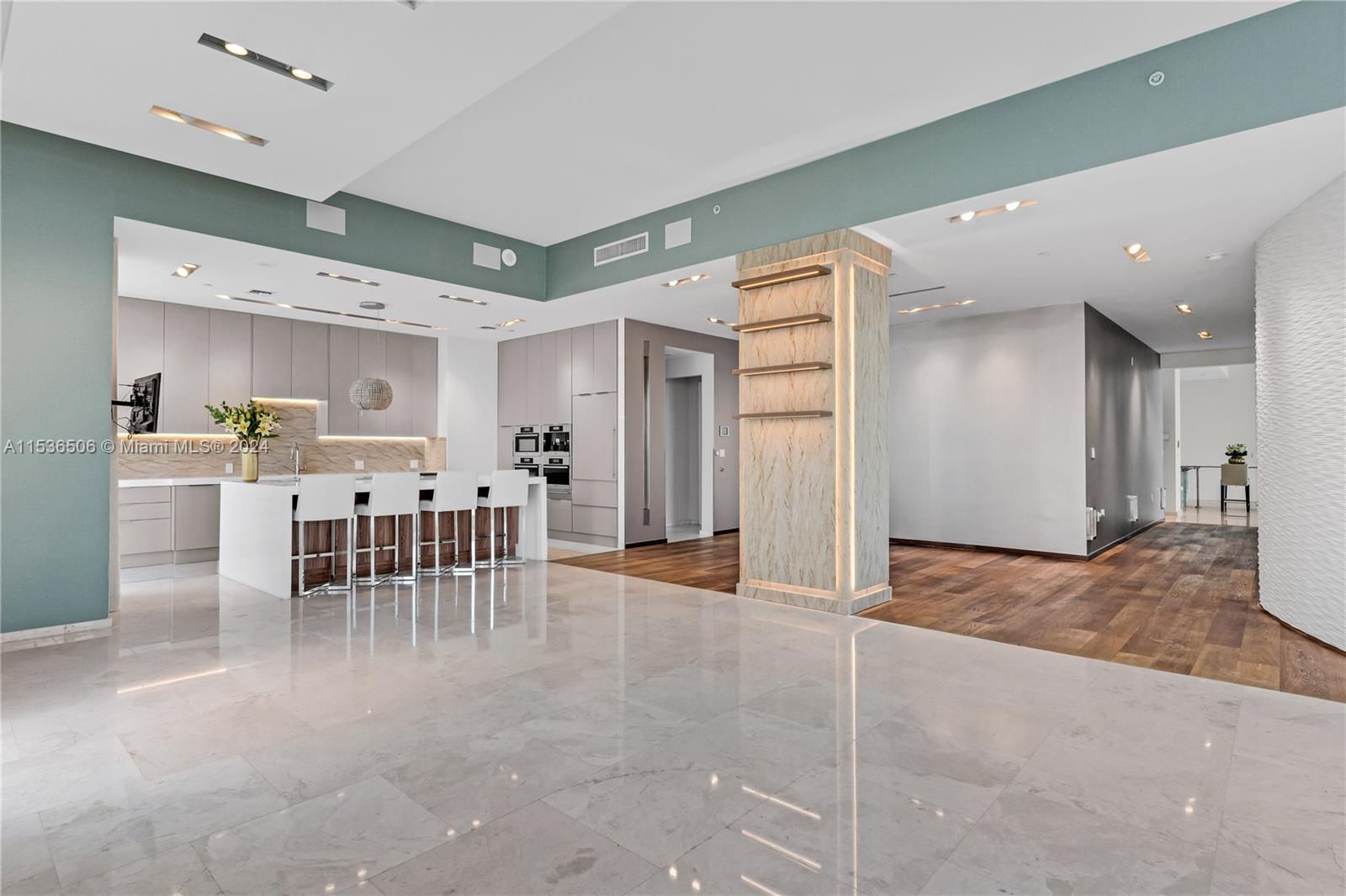 900 Brickell Key Blvd 1002 Property Photo 9