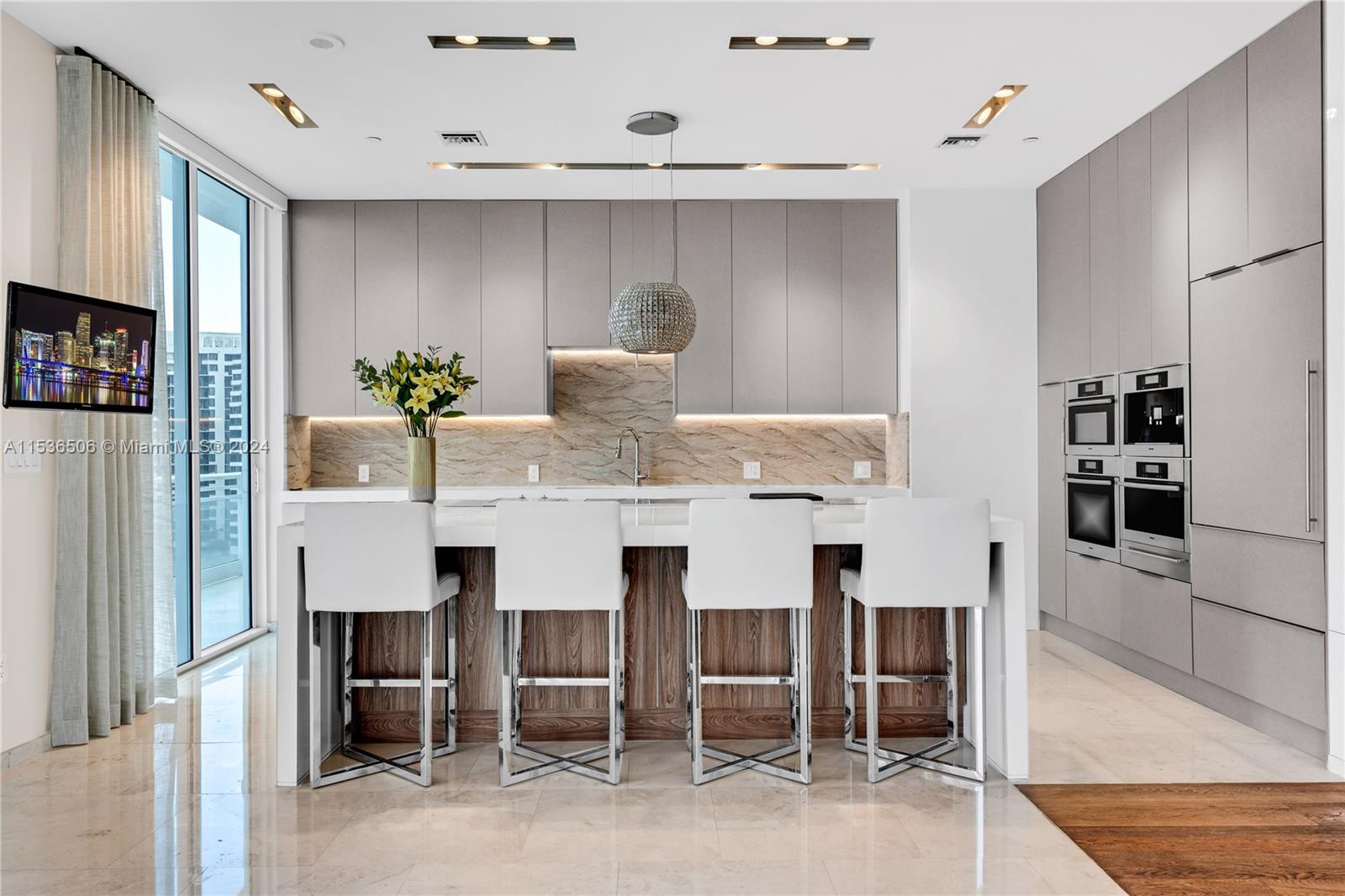 900 Brickell Key Blvd 1002 Property Photo 24