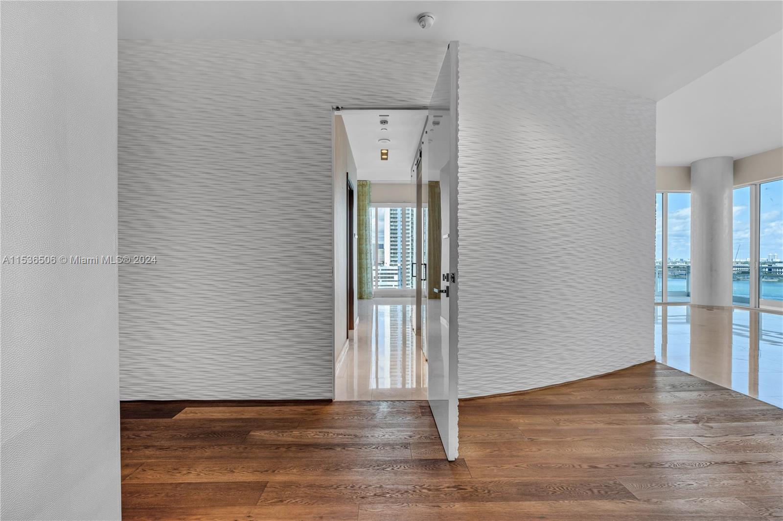 900 Brickell Key Blvd 1002 Property Photo 28
