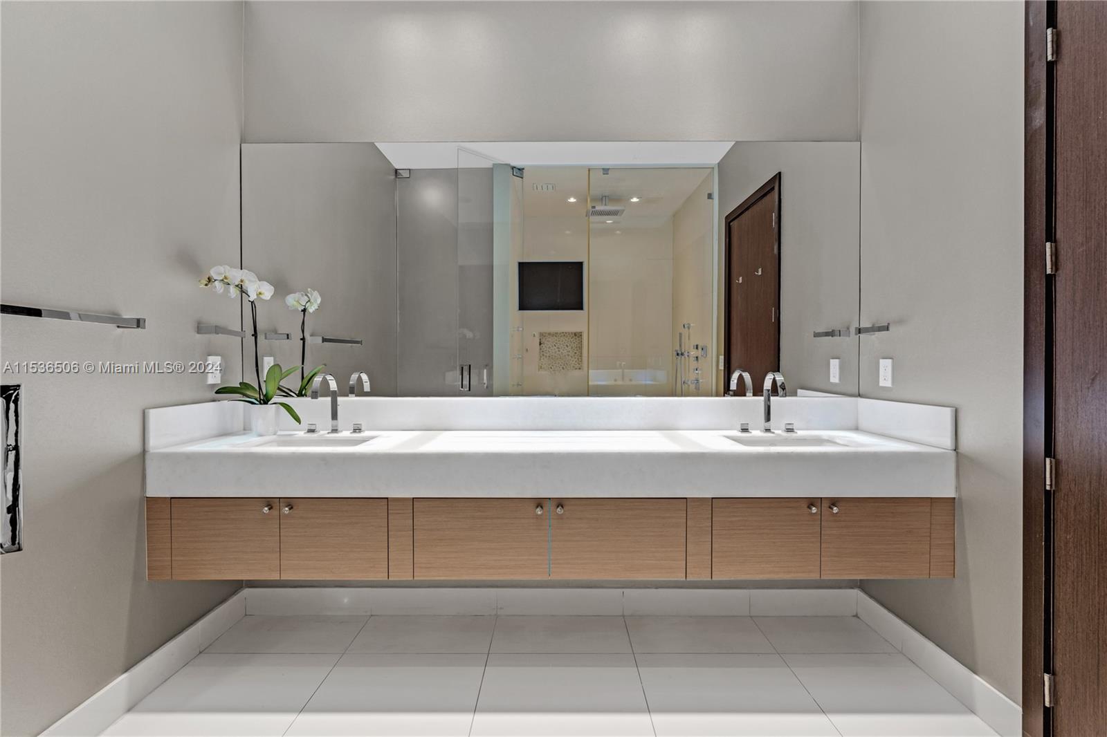 900 Brickell Key Blvd 1002 Property Photo 34