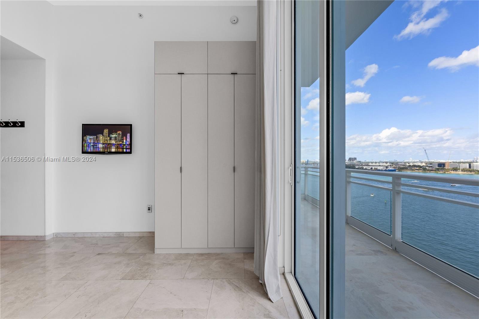 900 Brickell Key Blvd 1002 Property Photo 44