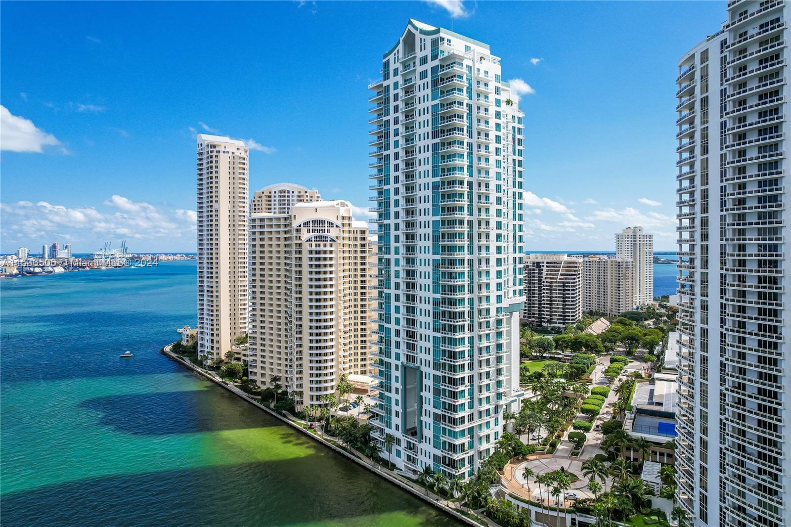 900 Brickell Key Blvd 1002 Property Photo 85