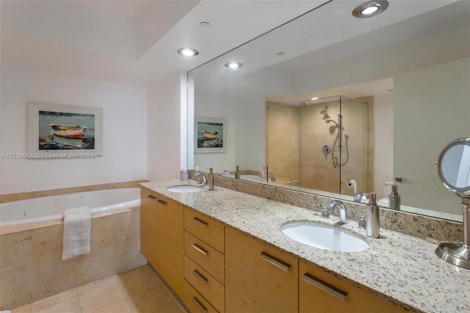 1830 S Ocean Dr Property Photo 22