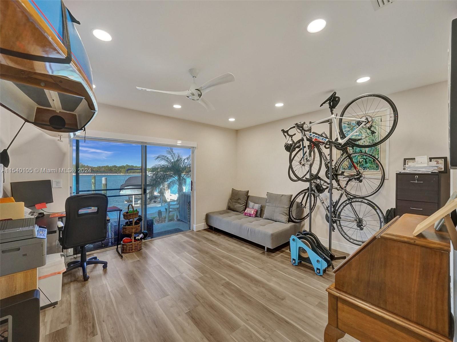 4212 N Ocean Dr Property Photo 34