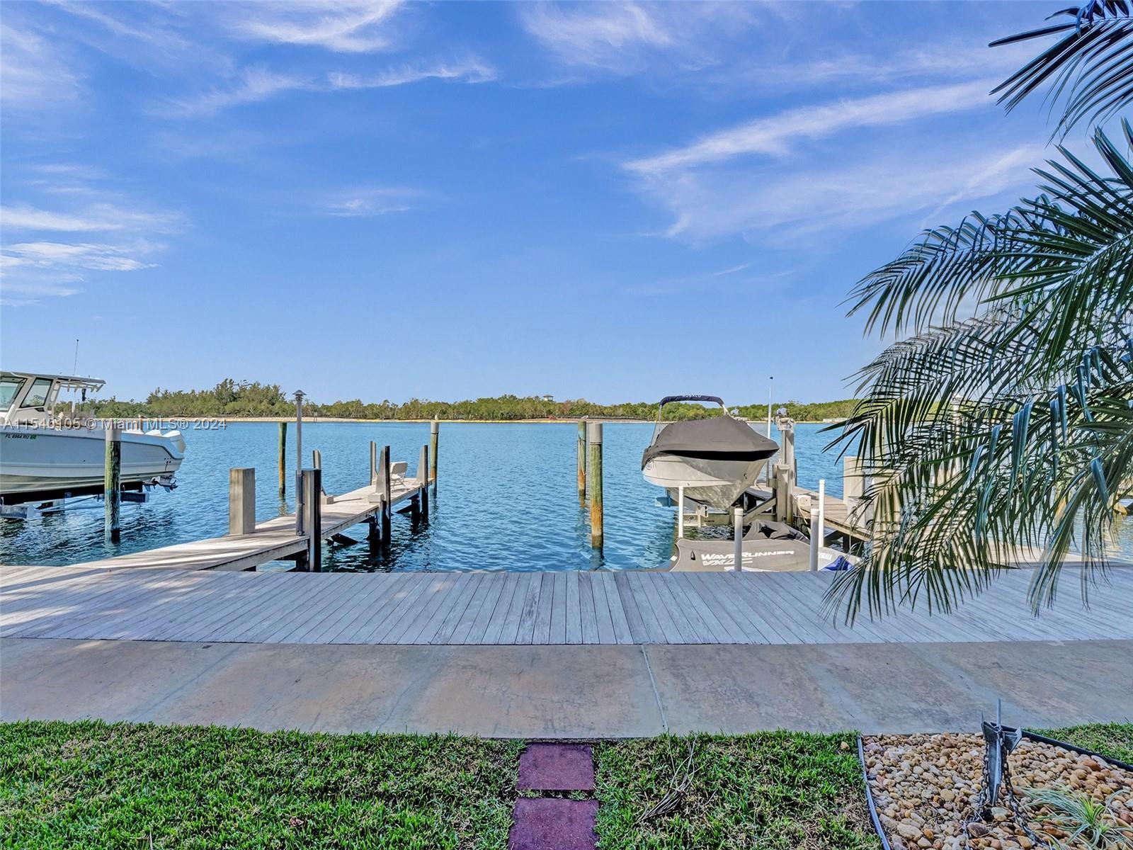 4212 N Ocean Dr Property Photo 98