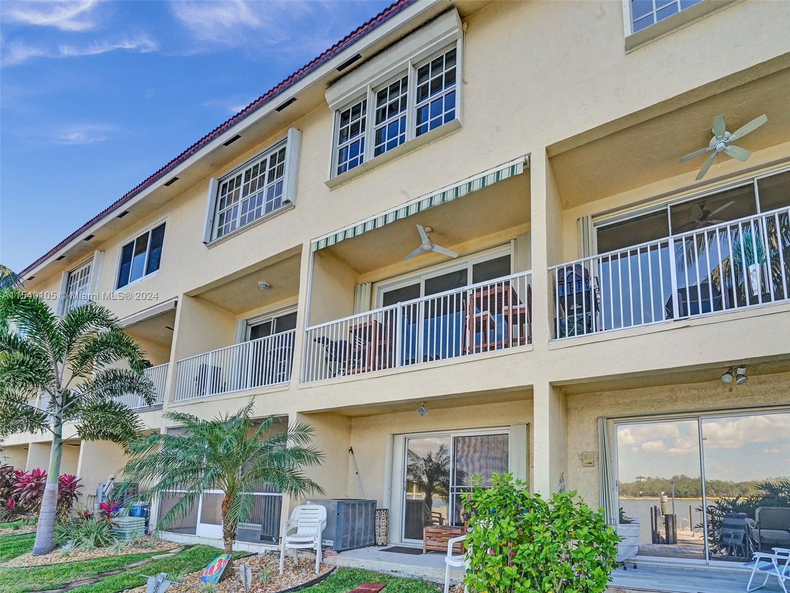 4212 N Ocean Dr Property Photo 100