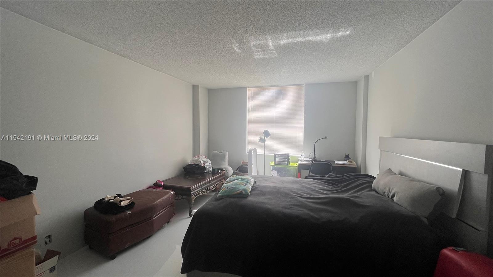 1865 S Ocean Dr 4f Property Photo 18