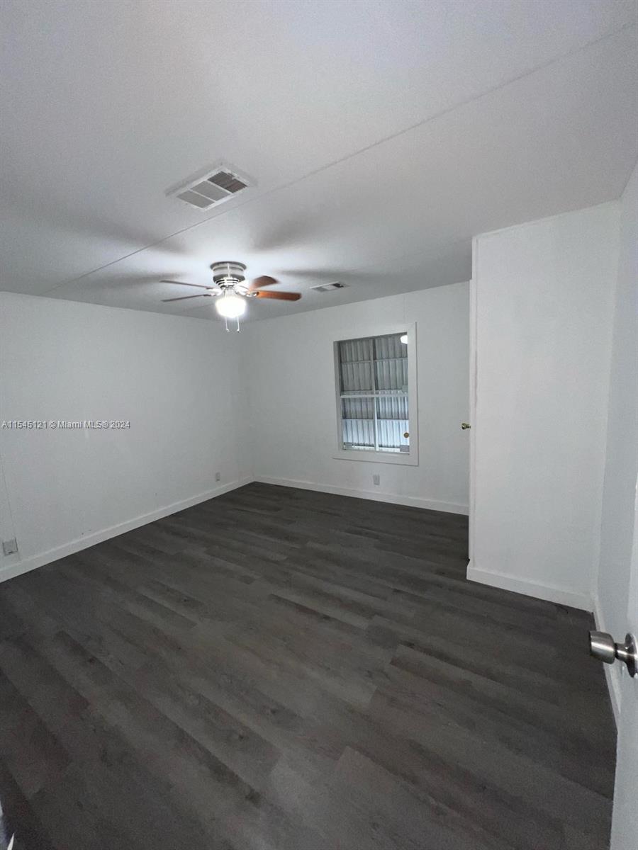 A11545121 Property Photo