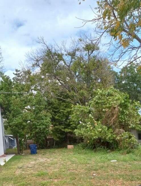 1841 Nw 70th St Property Photo 1