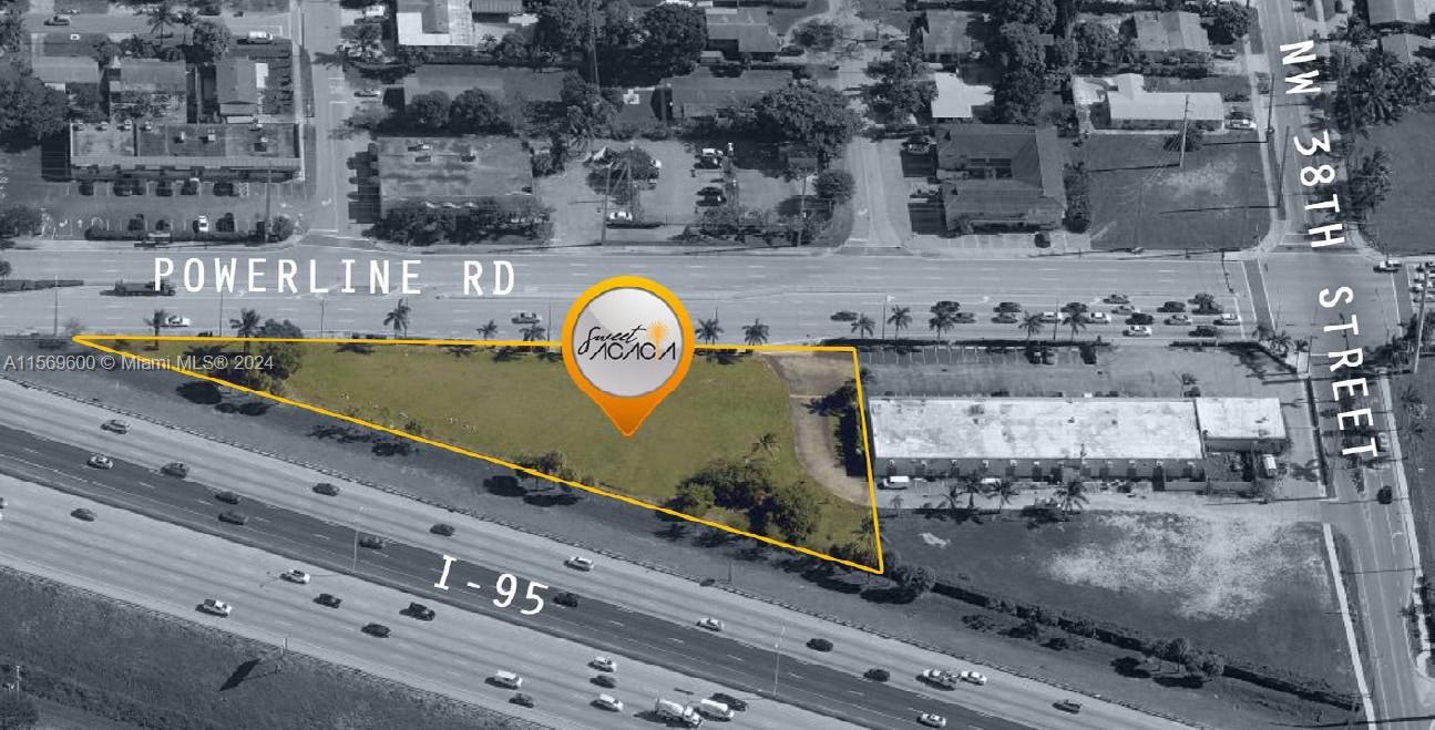 3939 N Powerline Rd Property Photo 1
