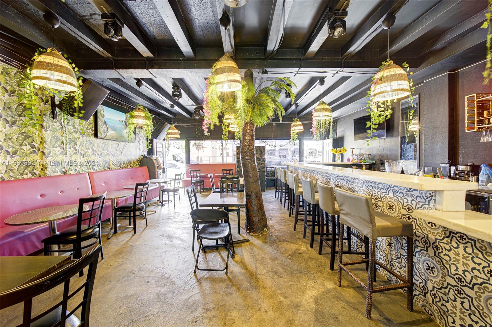 Restaurant For Sale On 7th Street By The Marlins Park Property Photo 2