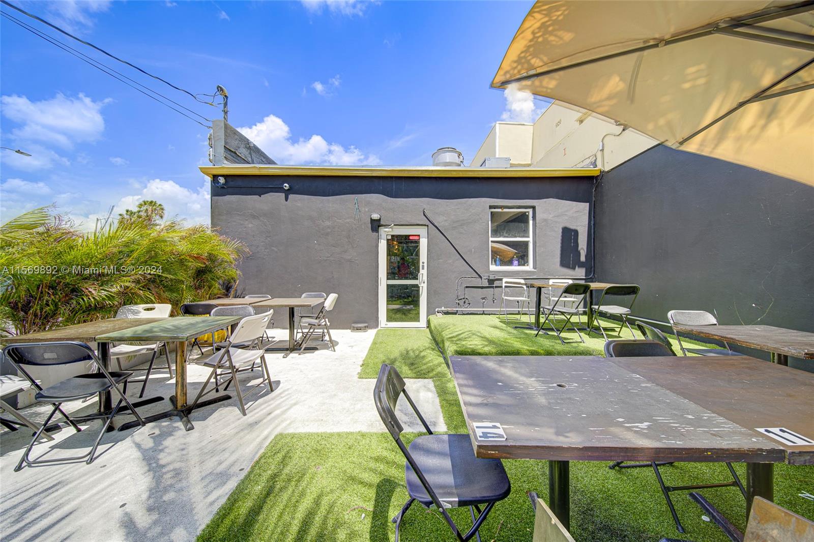 Restaurant For Sale On 7th Street By The Marlins Park Property Photo 18