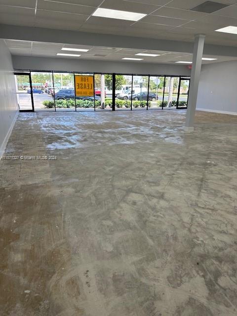 8900 Taft St Property Photo 1