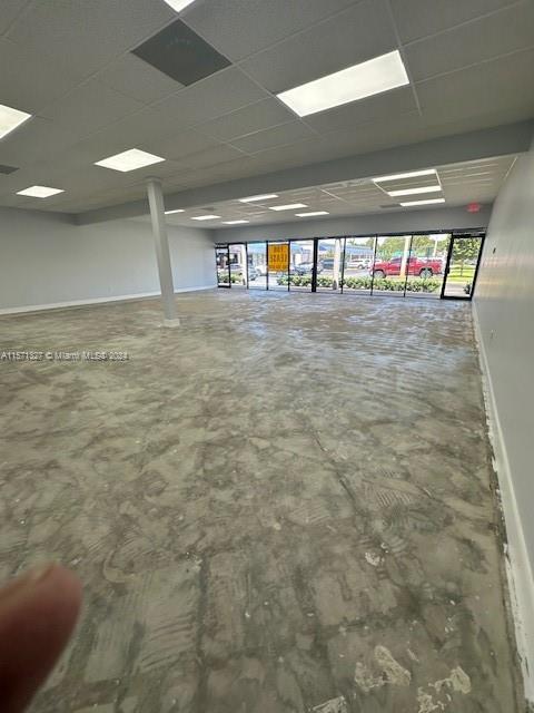 8900 Taft St Property Photo 3