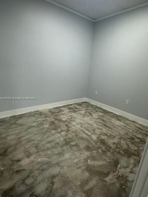 8900 Taft St Property Photo 5