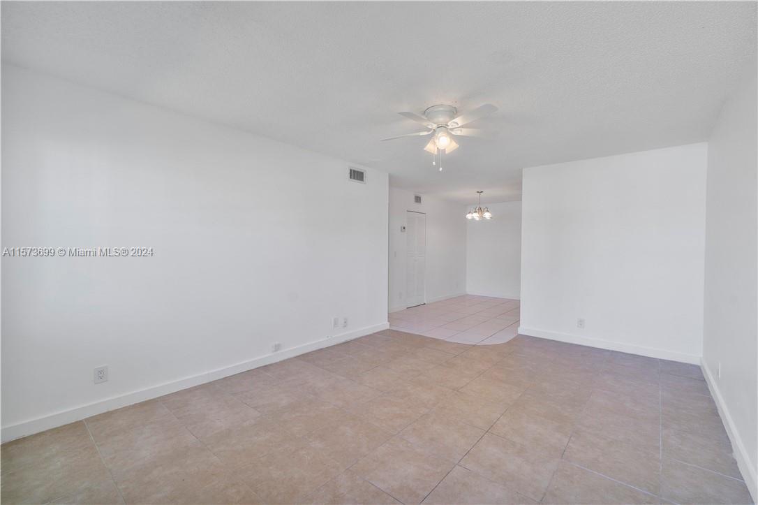 3266 Nw 104th Ave 3266 Property Photo 5