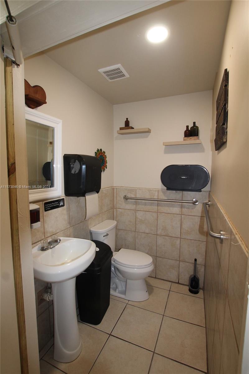 10017 N Hwy 441 Property Photo 43