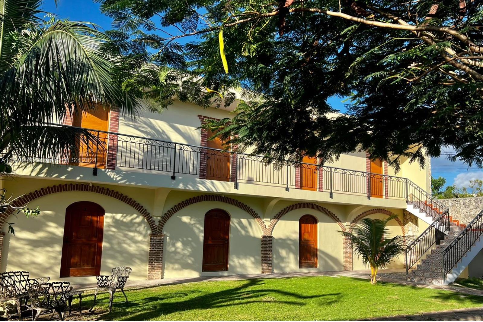 3 Yamili Property Photo