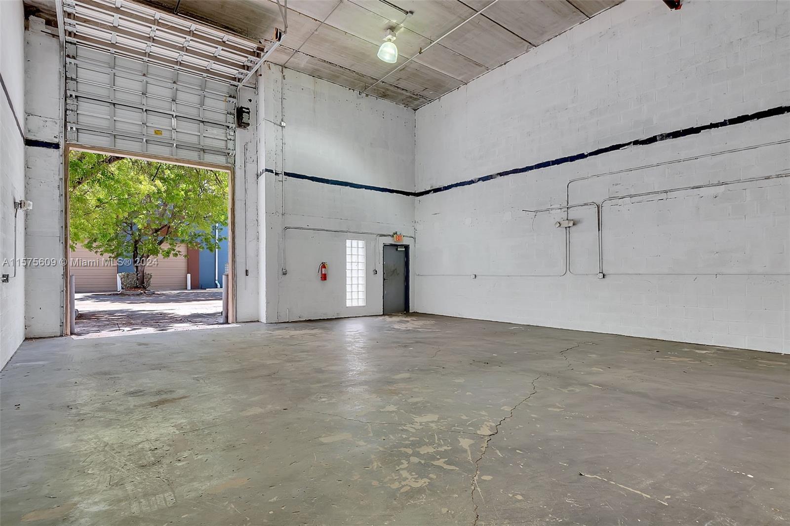 20200 Nw 2nd Ave C6 Property Photo 7