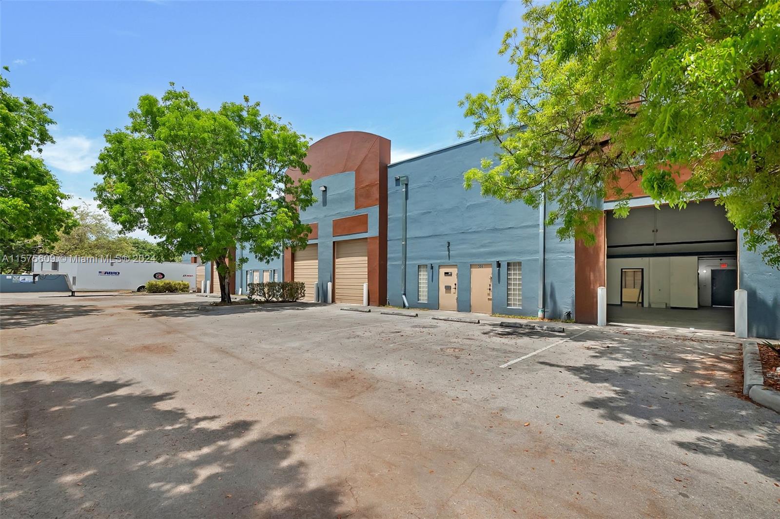 20200 Nw 2nd Ave C6 Property Photo 18