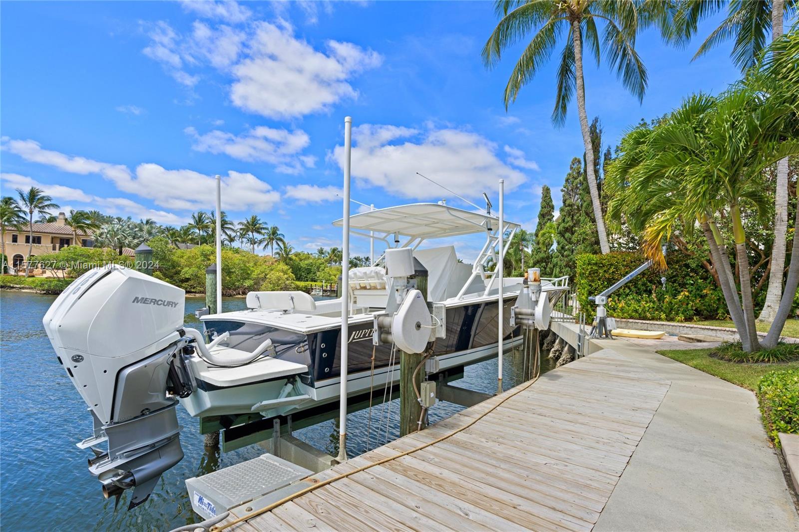 848 Harbour Isle Pl Property Photo 12
