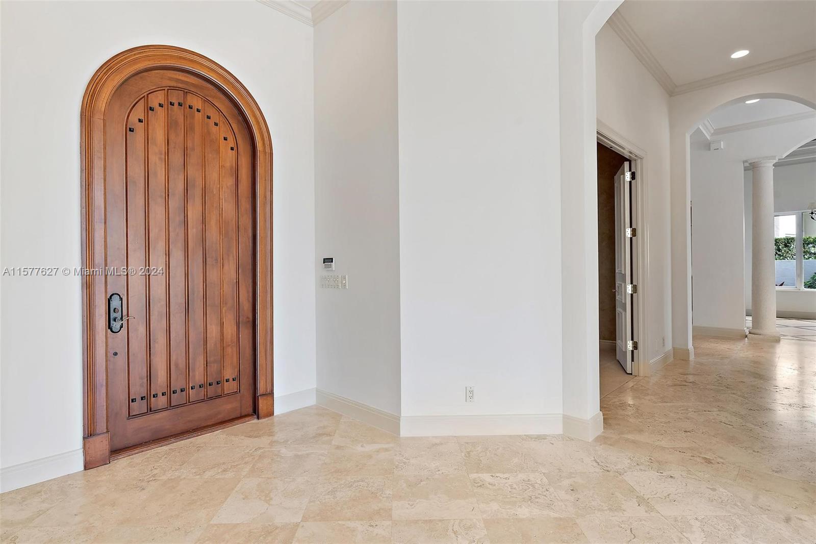 848 Harbour Isle Pl Property Photo 31