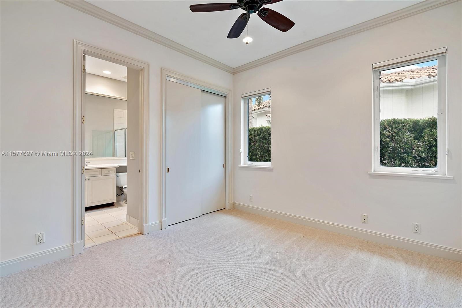 848 Harbour Isle Pl Property Photo 42