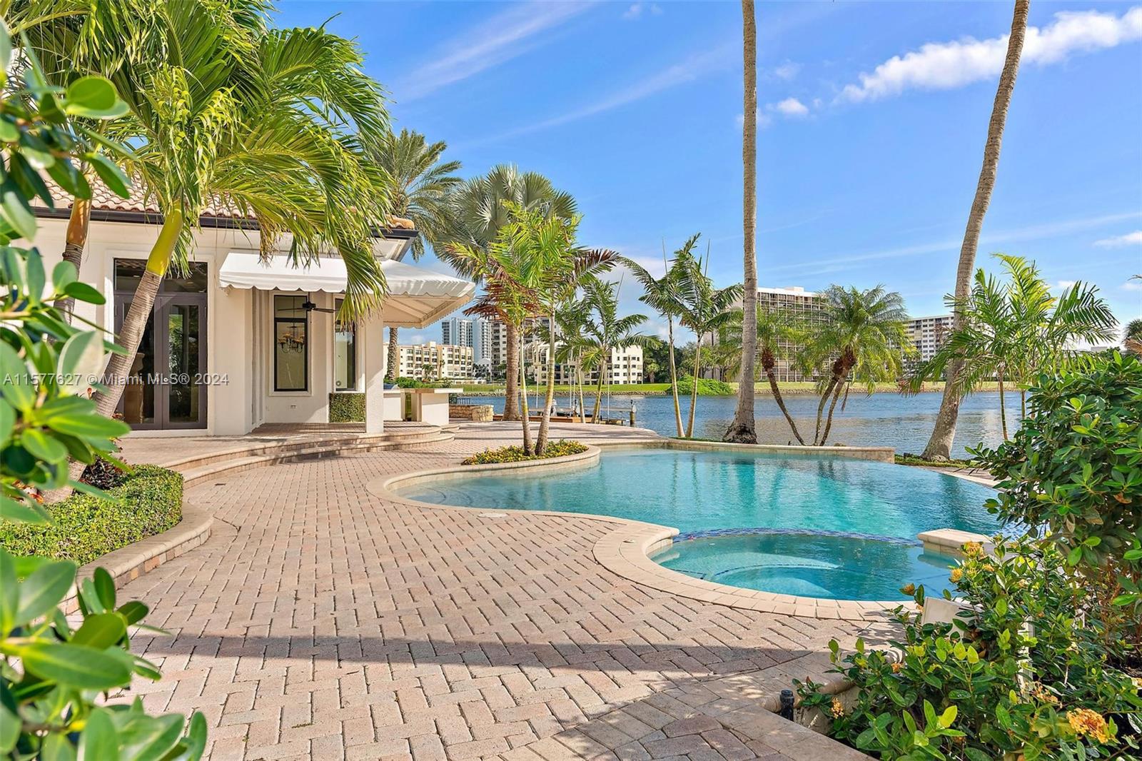 848 Harbour Isle Pl Property Photo 52